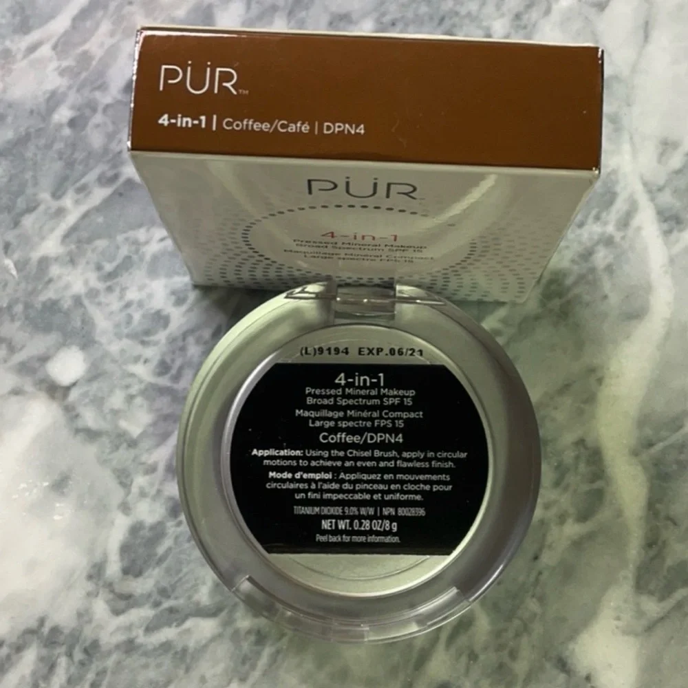 New Pur 4-in-1 Pressed Powder‎ Foundation Coffee